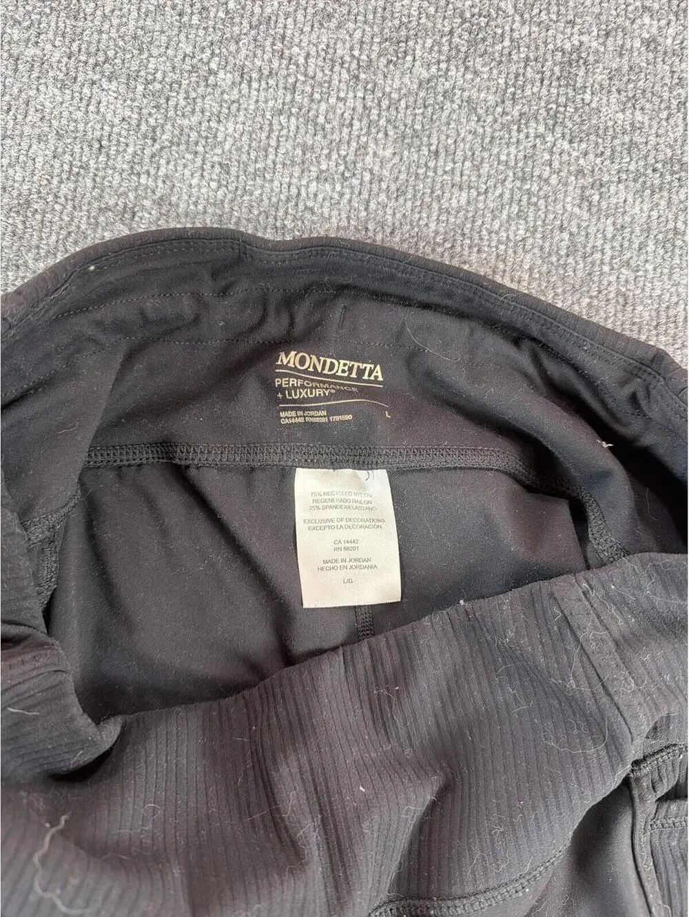 Mondetta Black Athletic Biker Shorts Ribbed‎ Side Phone Pockets - Large, Running